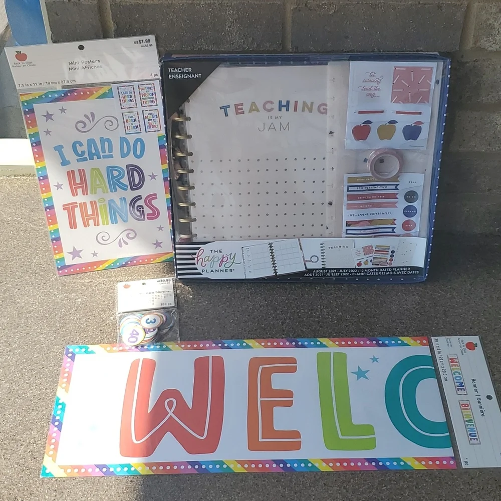 TEACHER'S DATED PLANNER & ACCESSORIES